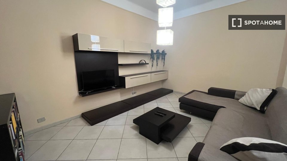Appartamento Milano, 1 camera, 80m² — foto 8