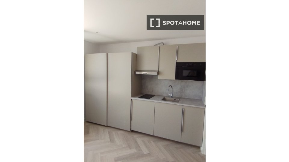 Apartment mono Frankfurt — photo 2