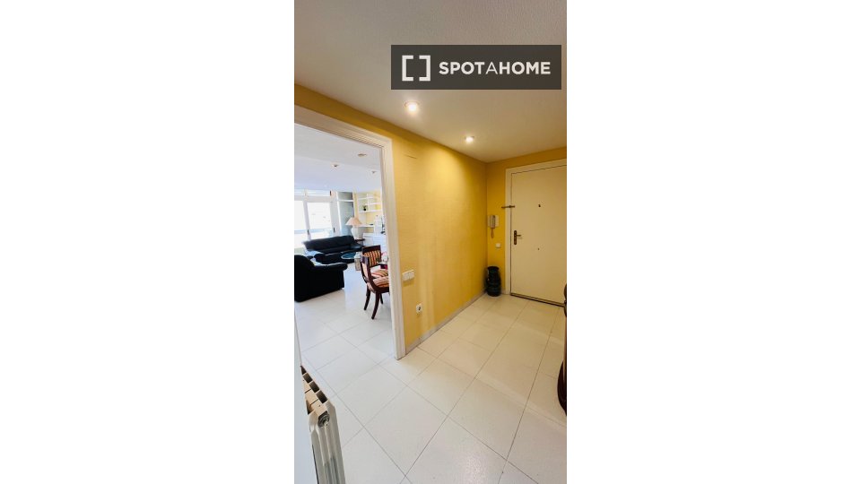 Double room Alicante, 4 beds, 150m² — photo 17