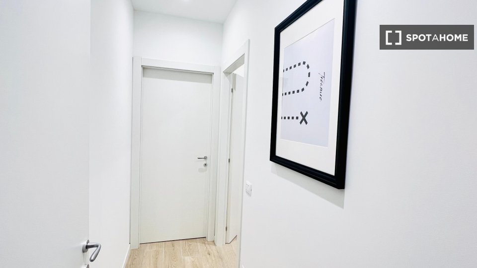 Apartment Milan, 1 bed — photo 5