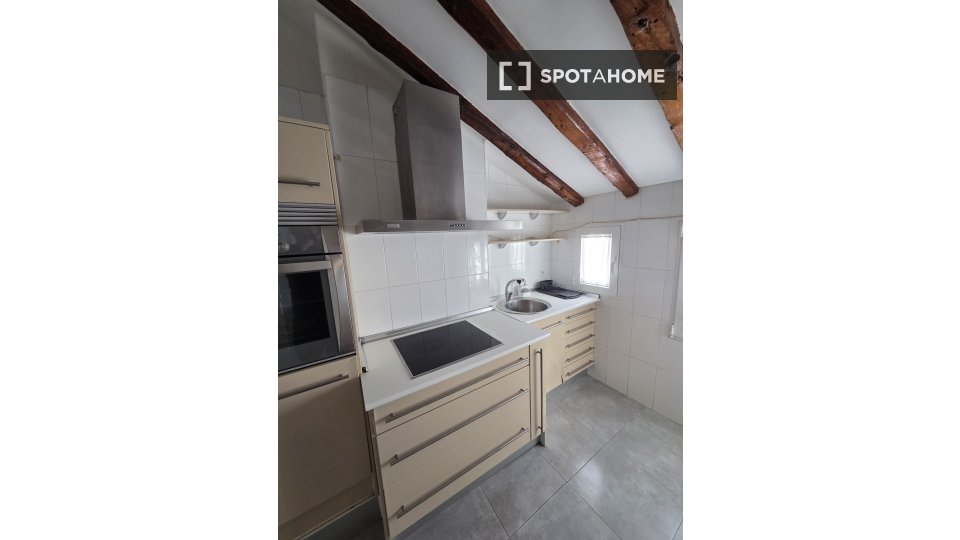 Apartment mono Madrid, 70m² — photo 1