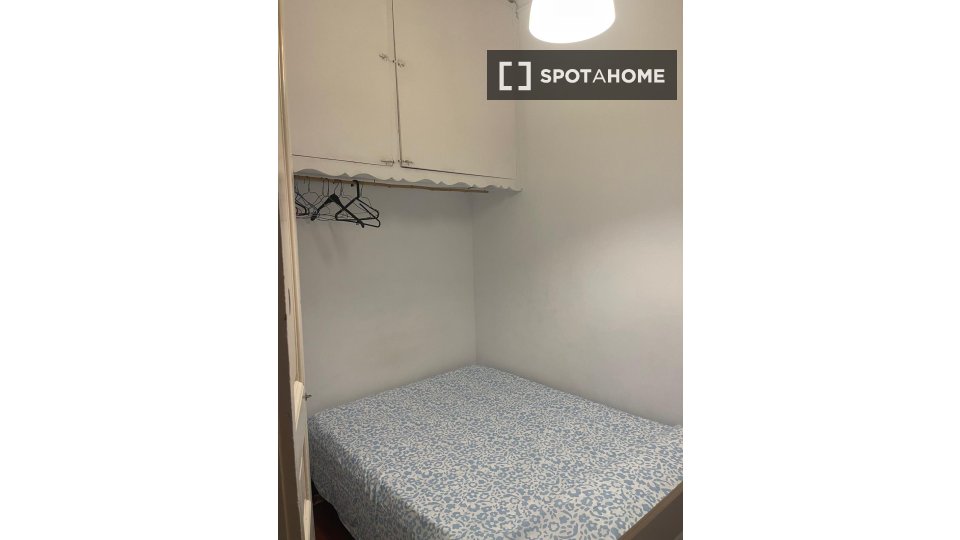 Double room Barcelona, 5 beds, 100m² — photo 19