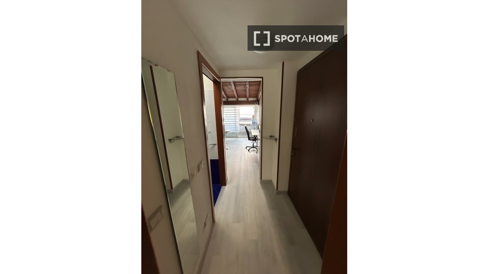 Apartment Milan, 1 bed, 55m² — photo 15