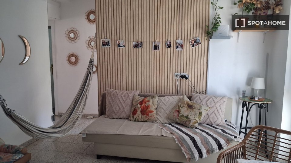 Double room Malaga, 3 beds — photo 7