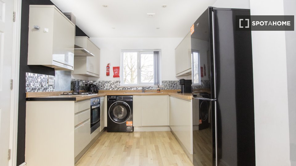 Apartment Manchester, 3 beds, 118m² — photo 3