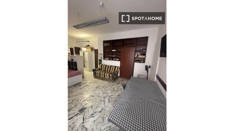 Apartment Milan, 1 bed — photo 3