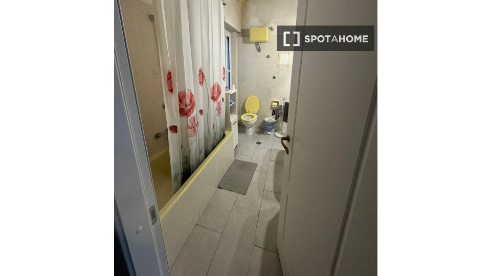 Double room Rome, 5 beds — photo 12