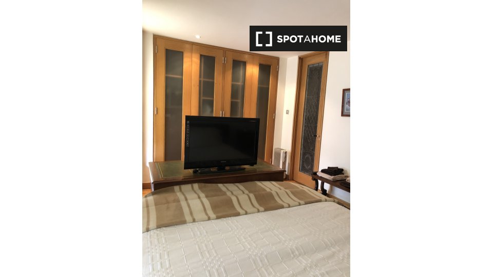 Double room Dublin, 2 beds, 1100m² — photo 5