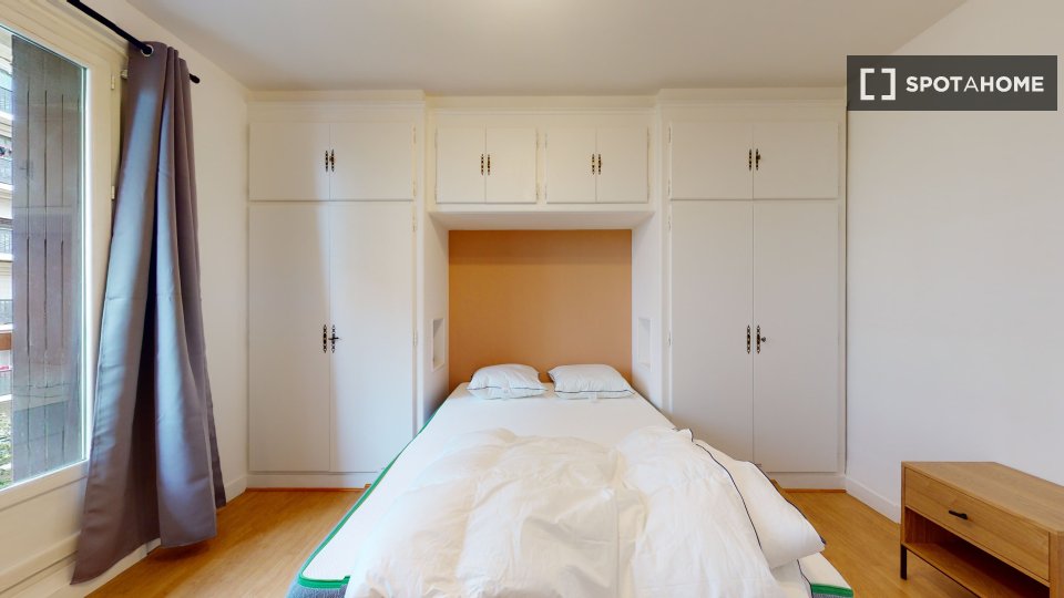 Double room Marseille, 15 beds — photo 20