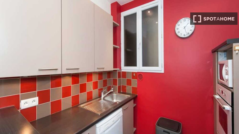 Double room Paris, 4 beds, 80m² — photo 15