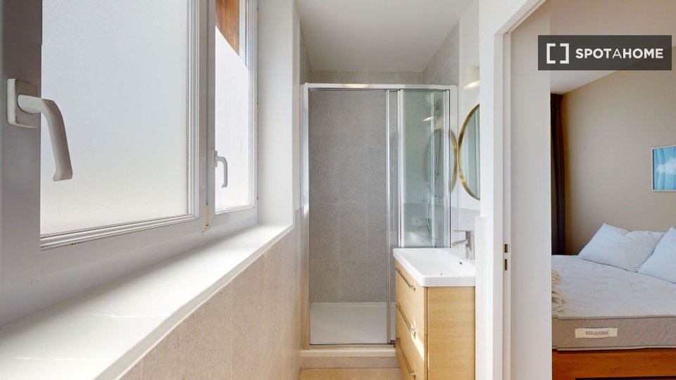Double room Paris, 24 beds — photo 3