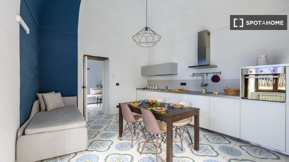 Apartment Naples, 1 bed — photo 2