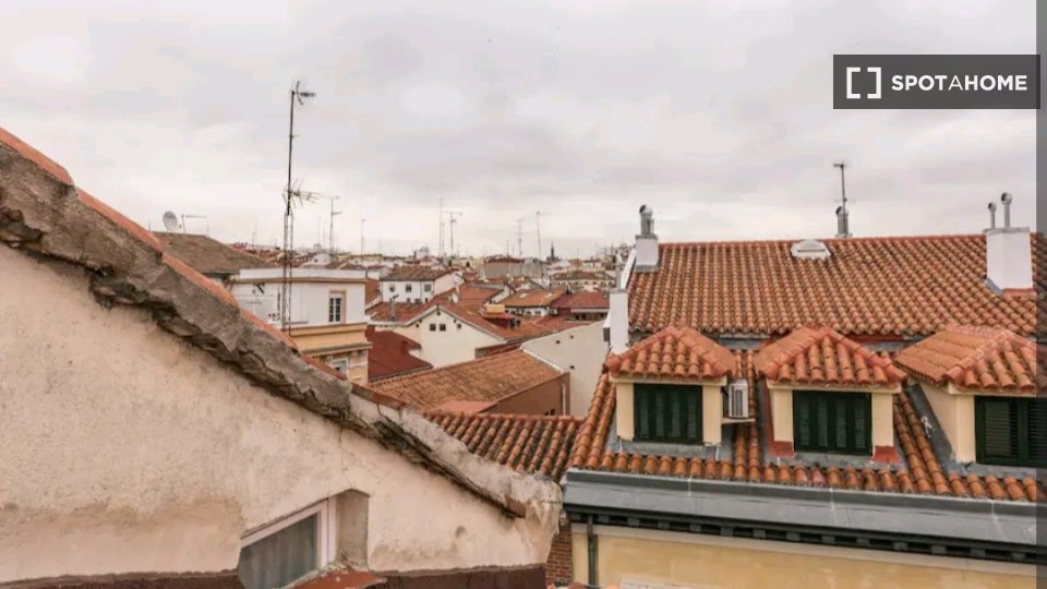 Apartamento de 1 dormitorio en alquiler en Embajadores, Madrid