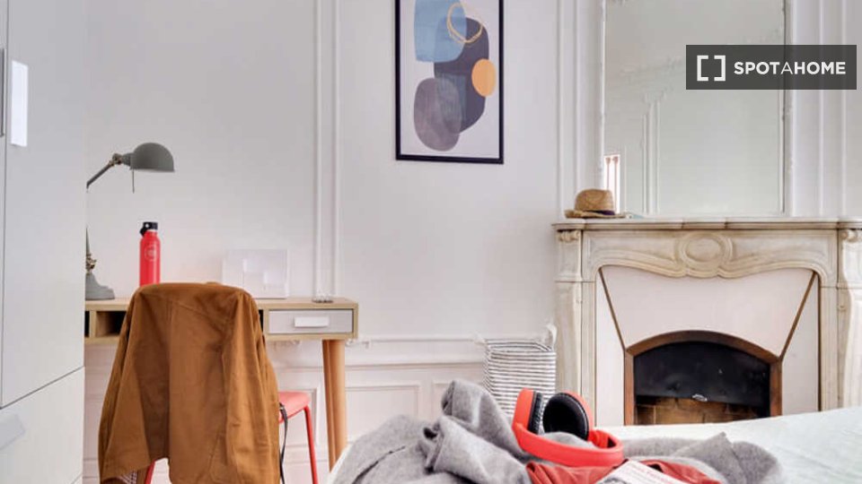 Double room Paris, 4 beds, 100m² — photo 3