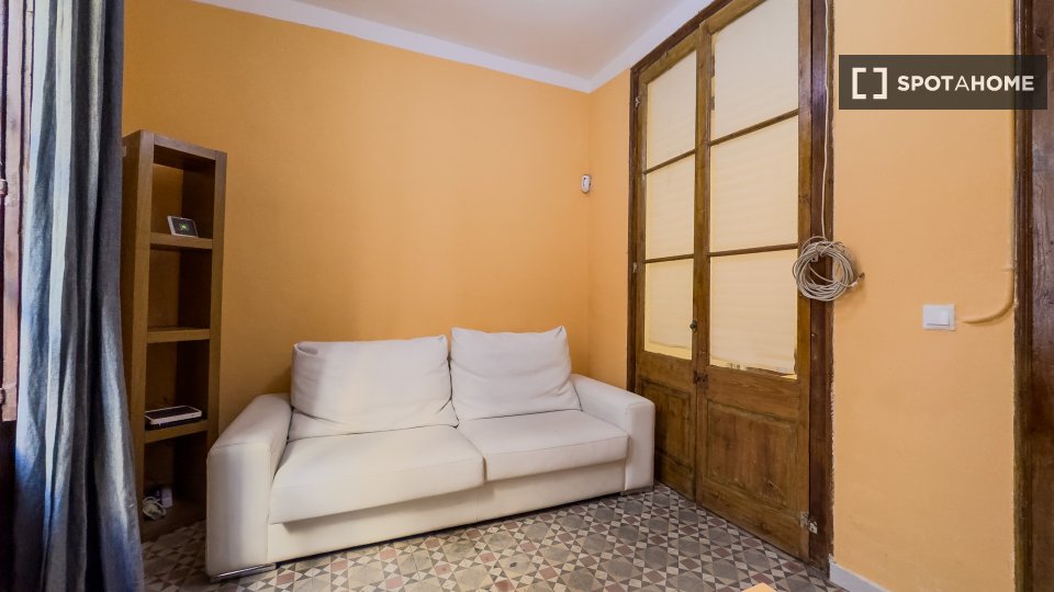 Apartment mono Barcelona, 40m² — photo 17