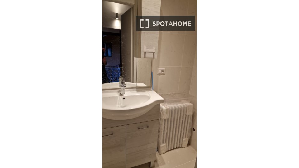 Apartment Milan, 3 beds, 60m² — photo 5