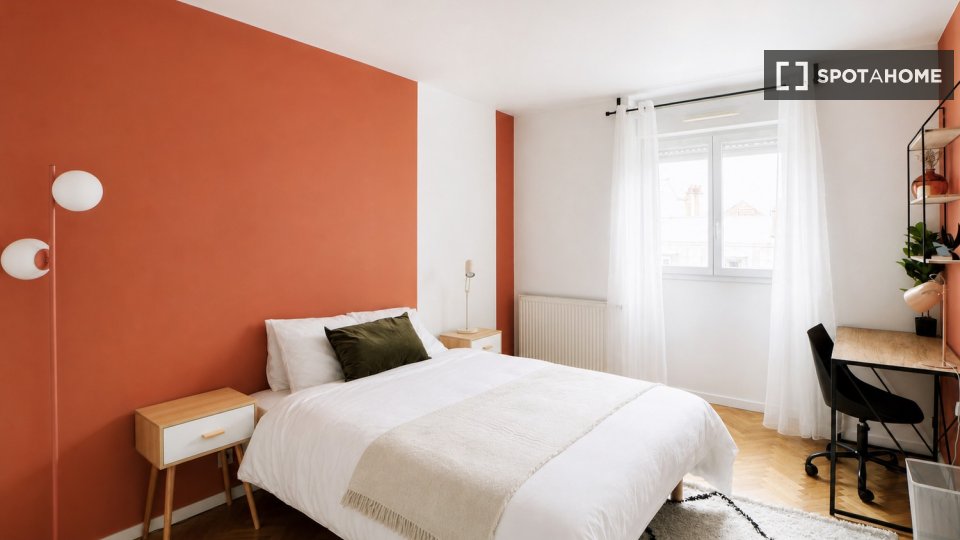 Chambre double Paris, 4 chambres — photo 37