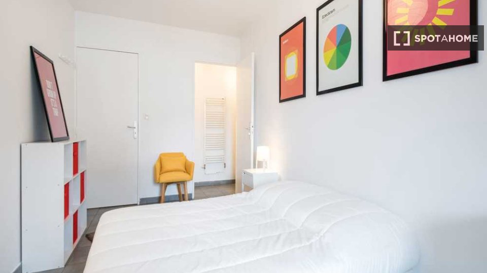 Double room Lyon, 4 beds, 90m² — photo 1