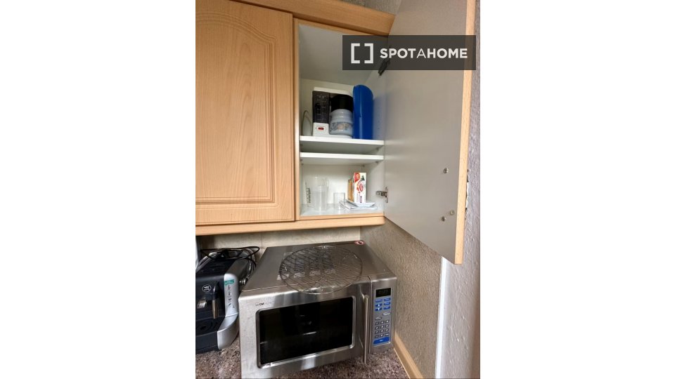 Double room Berlin, 5 beds, 85m² — photo 16
