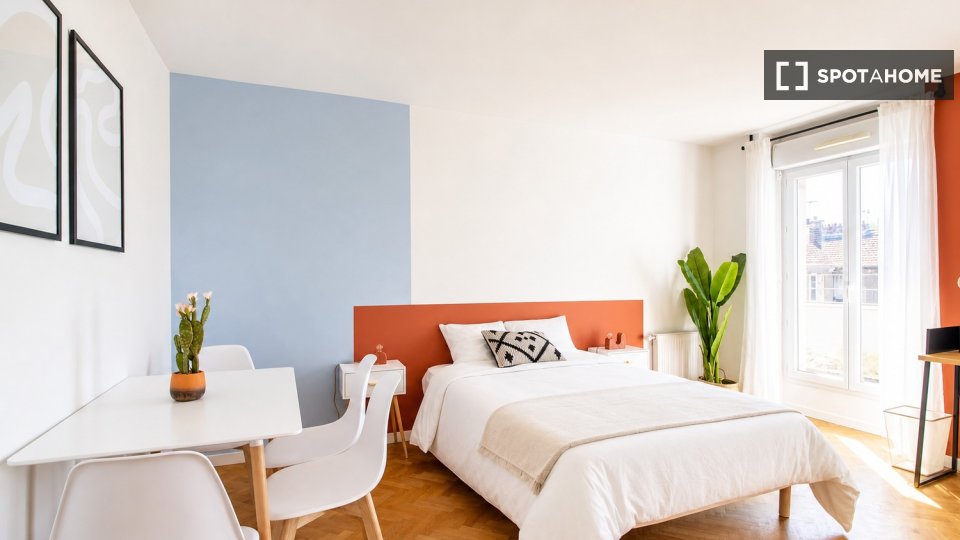 Chambre double Paris, 4 chambres — photo 28