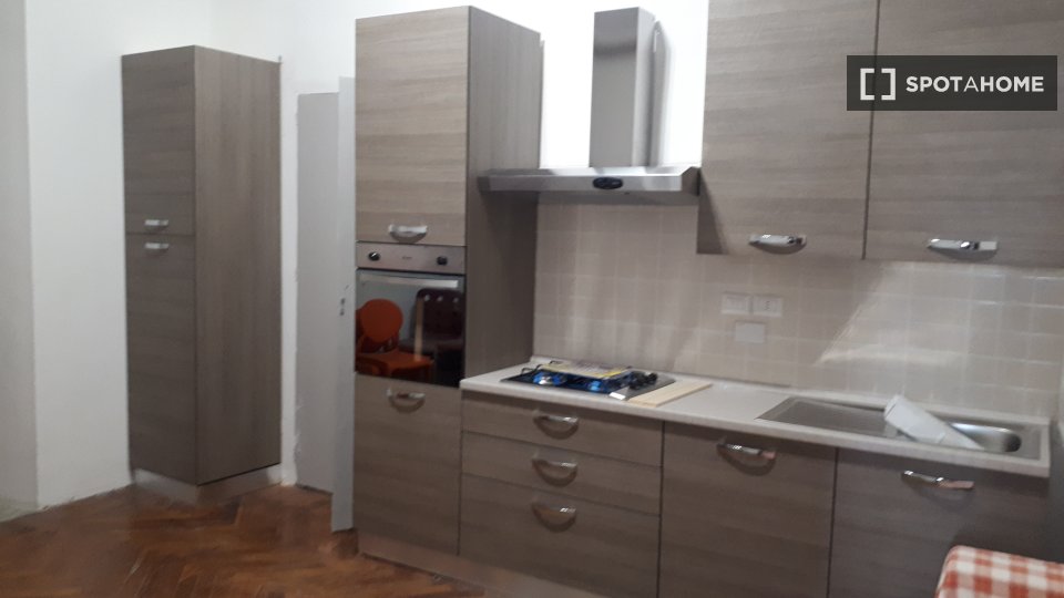 Double room Turin, 5 beds, 156m² — photo 6