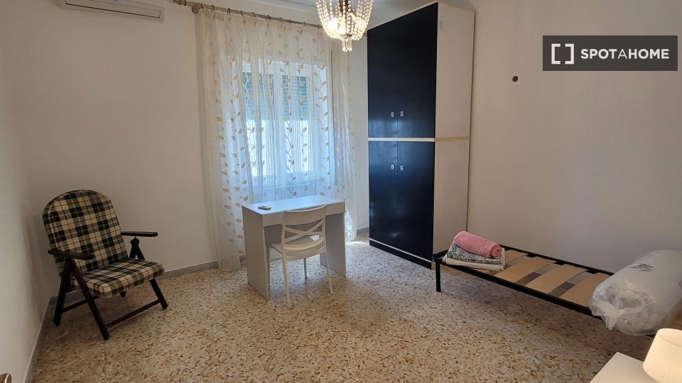 Camera doppia Roma, 3 camere, 90m² — foto 3