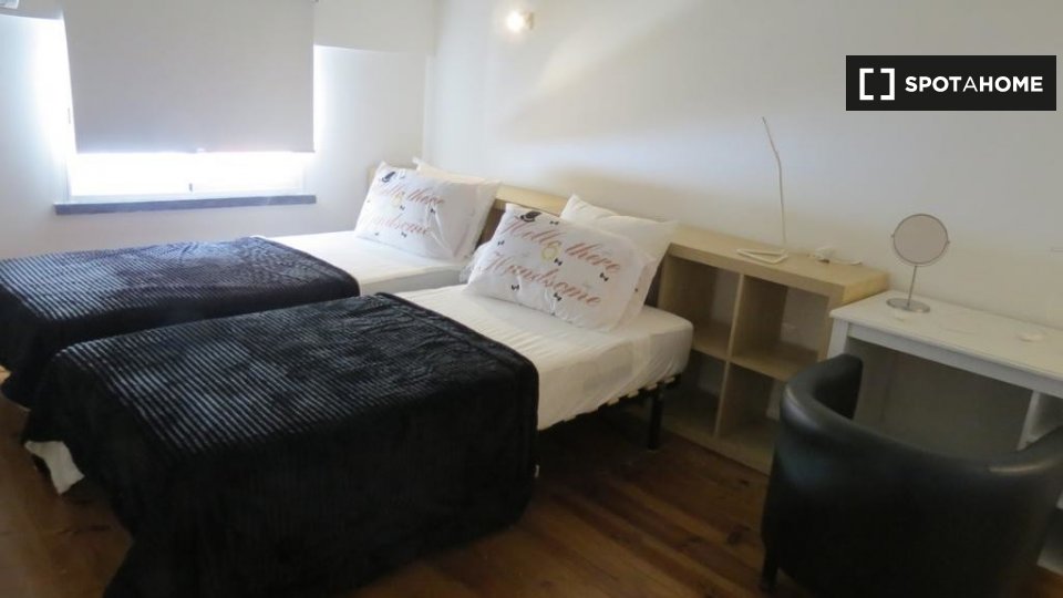 Apartment Lisbon, 1 bed — photo 1