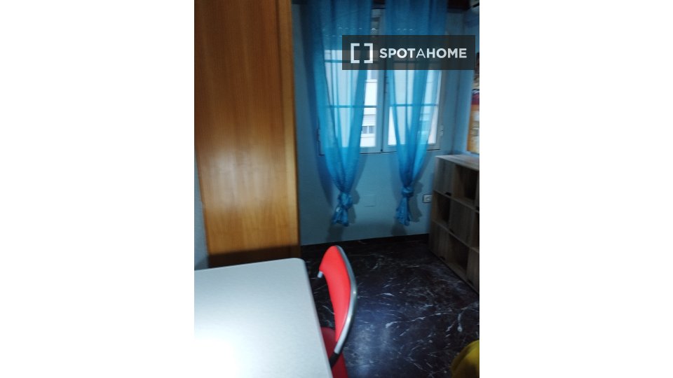 Apartment Jaen, 2 beds, 90m² — photo 5
