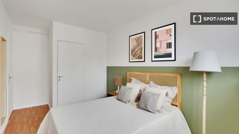 Chambre double Paris, 5 chambres — photo 31