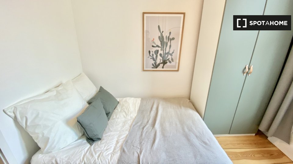 Double room Hamburg, 7 beds — photo 12
