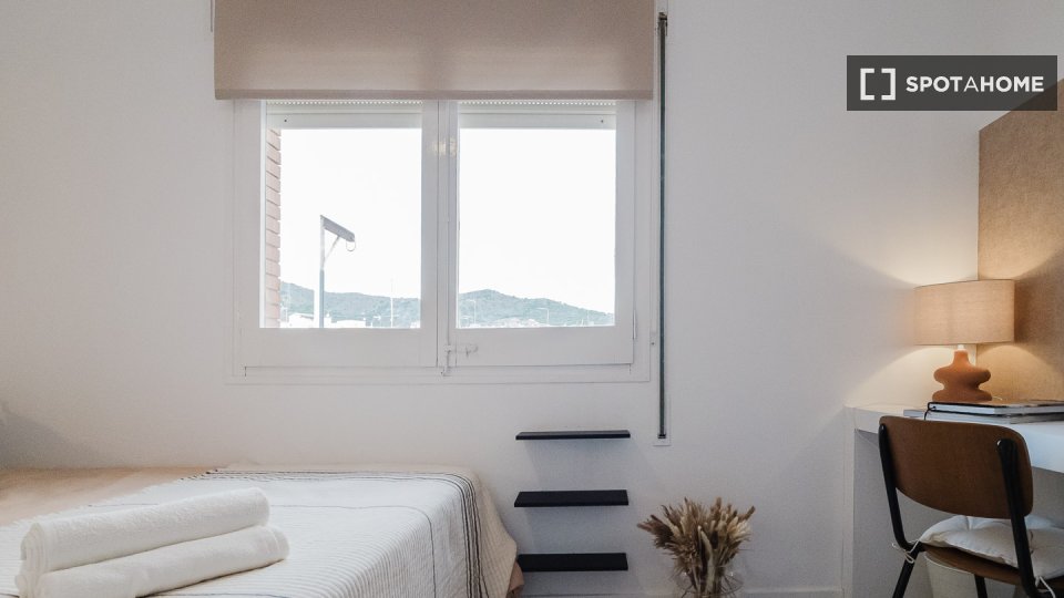 Double room Barcelona, 8 beds, 220m² — photo 40