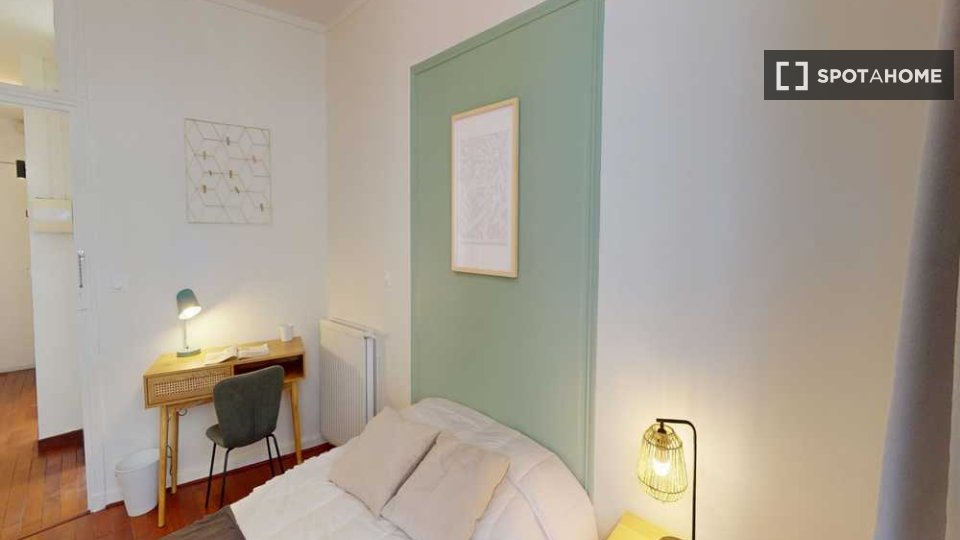 Double room Paris, 4 beds, 120m² — photo 21