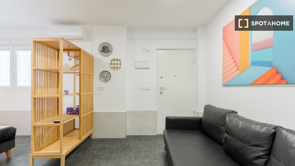 Apartment mono Valence, 45m² — photo 3