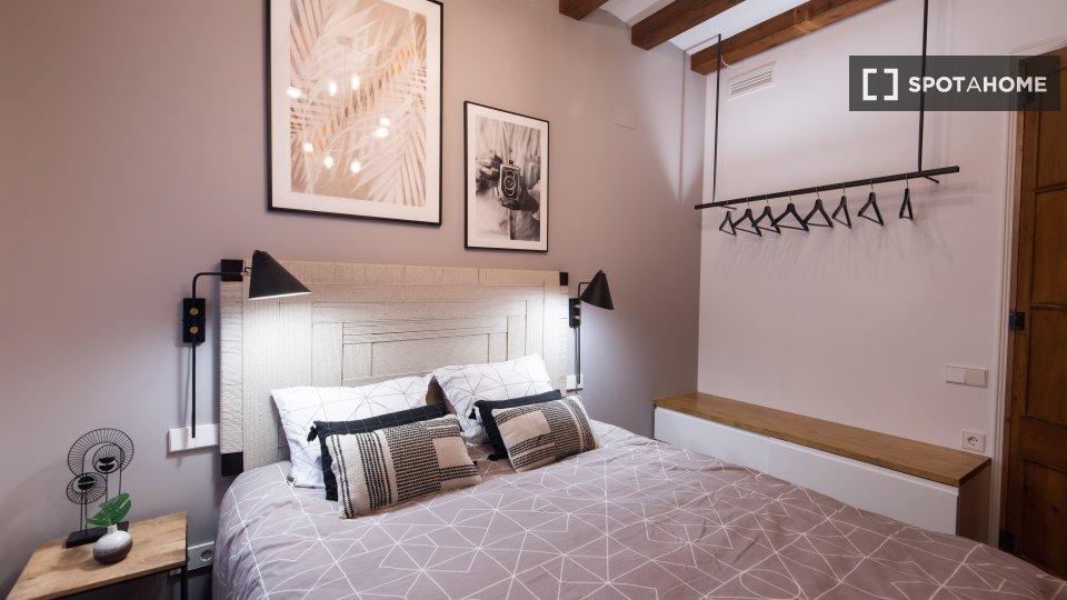 Piso de 2 habitaciones en alquiler en Sant Pere, Barcelona.