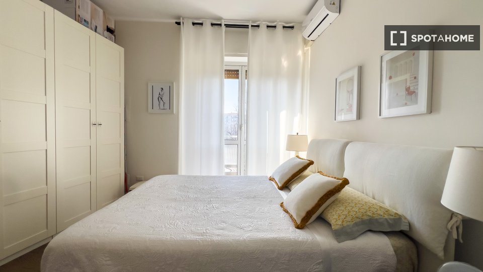Apartment Milan, 2 beds, 70m² — photo 13