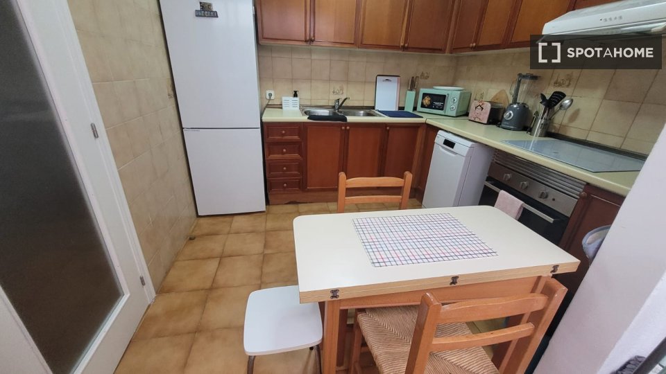 Apartment Alicante, 2 beds, 70m² — photo 8