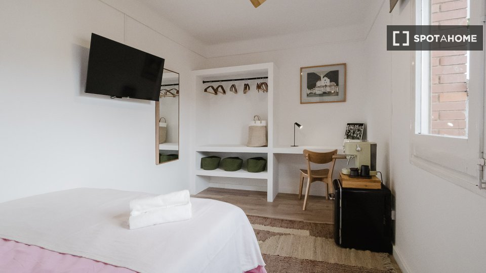 Double room Barcelona, 8 beds, 220m² — photo 46