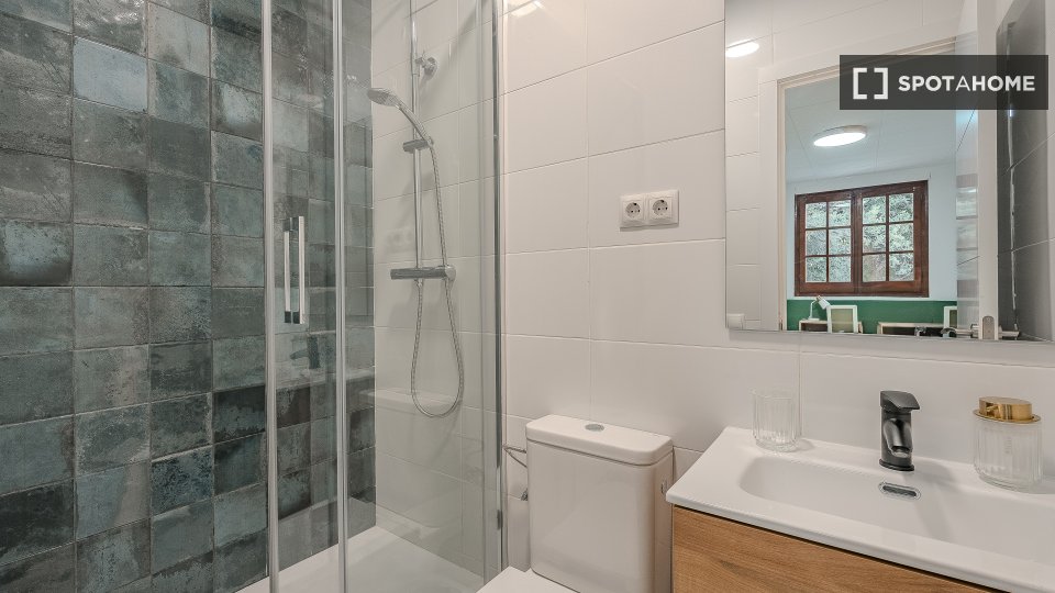 Double room Barcelona, 6 beds, 227m² — photo 66