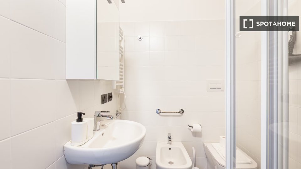 Apartment mono Milan — photo 10