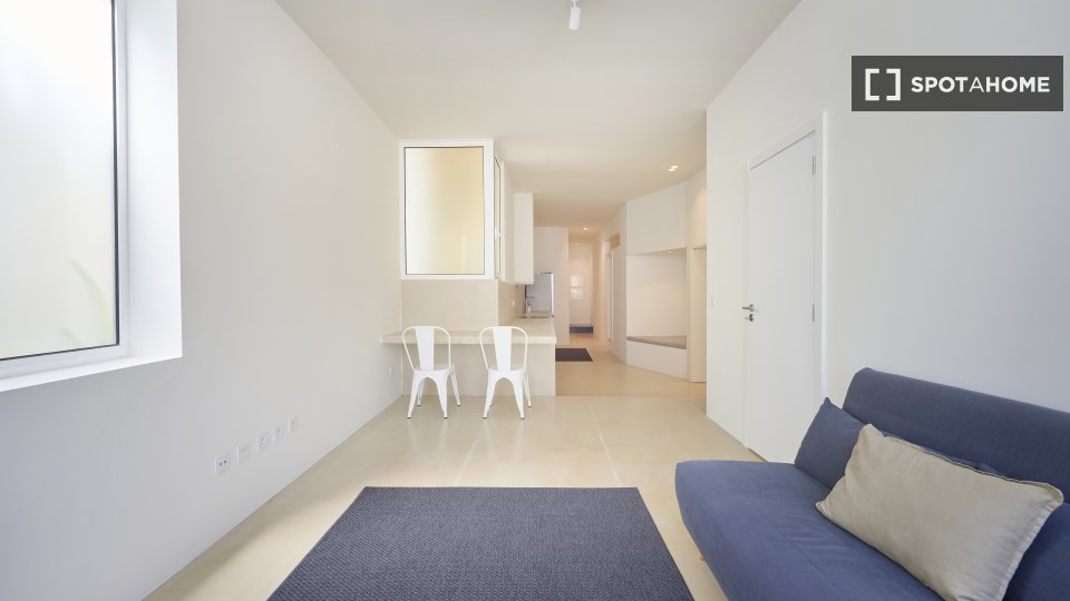 Apartment Lisbon, 2 beds — photo 12