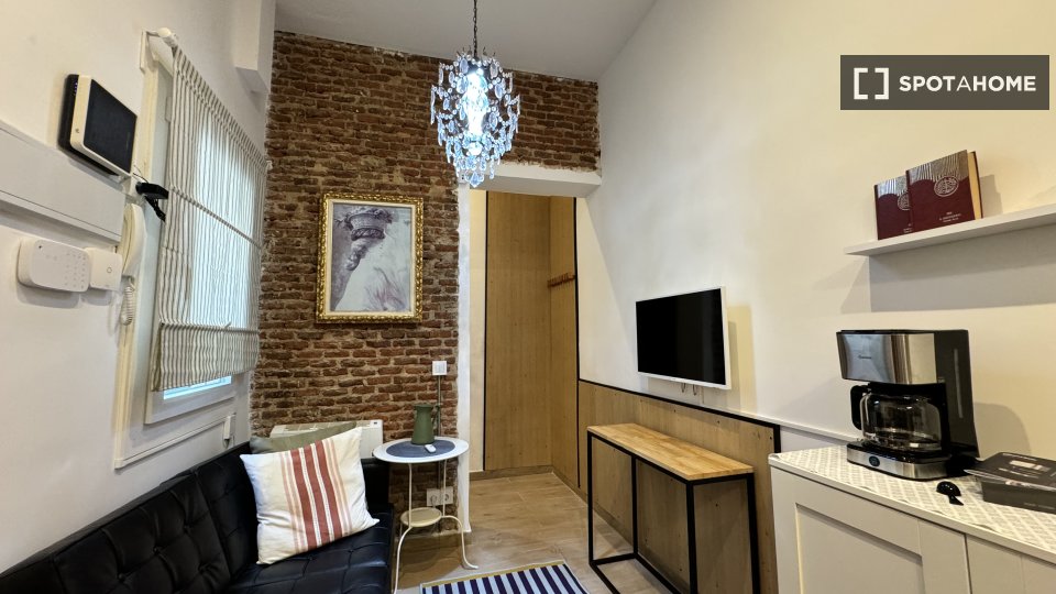 Apartment Madrid, 1 bed, 35m² — photo 7