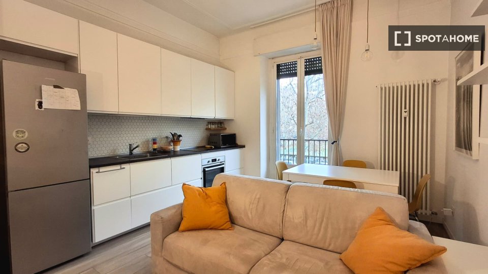 Apartment Milan, 1 bed — photo 8