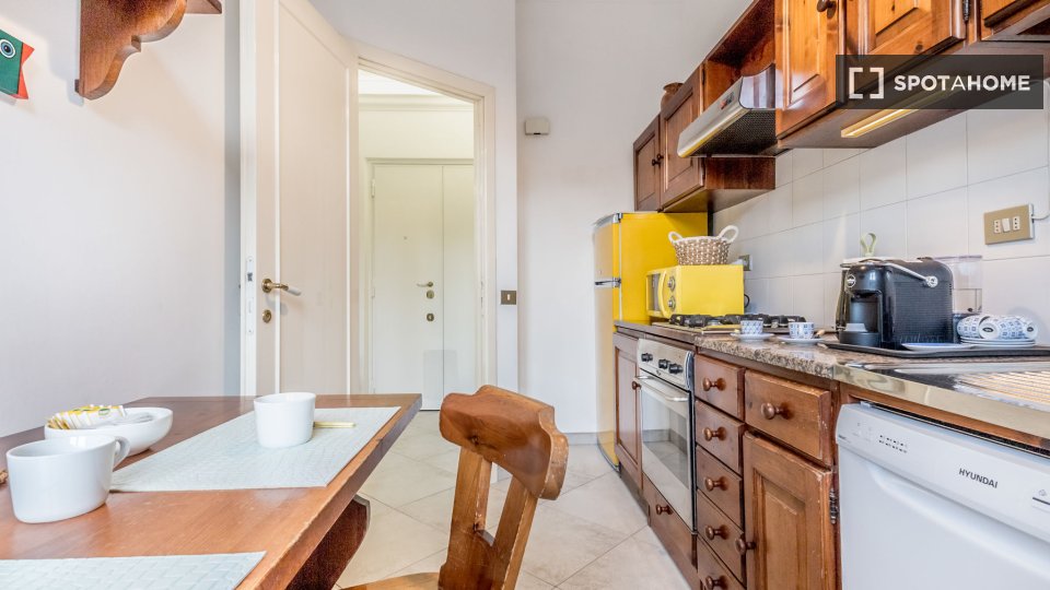 Apartment Rome, 1 bed, 90m² — photo 19