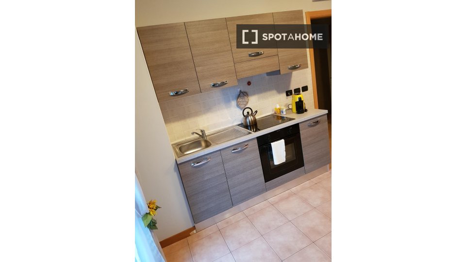 Apartment Milan, 1 bed — photo 13