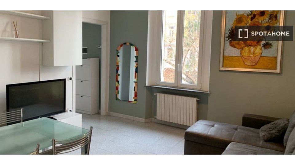 Apartment Milan, 1 bed — photo 1