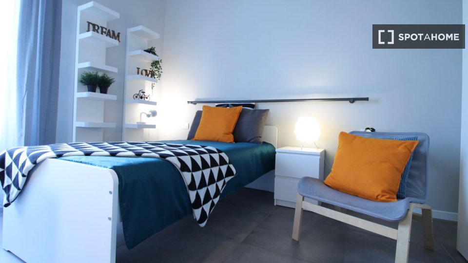Double room Brescia, 4 beds — photo 12