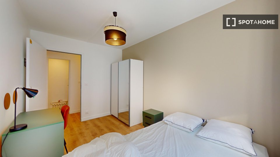 Double room Paris, 7 beds — photo 9
