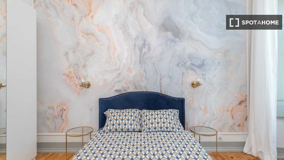 Double room Lisbon, 6 beds — photo 1