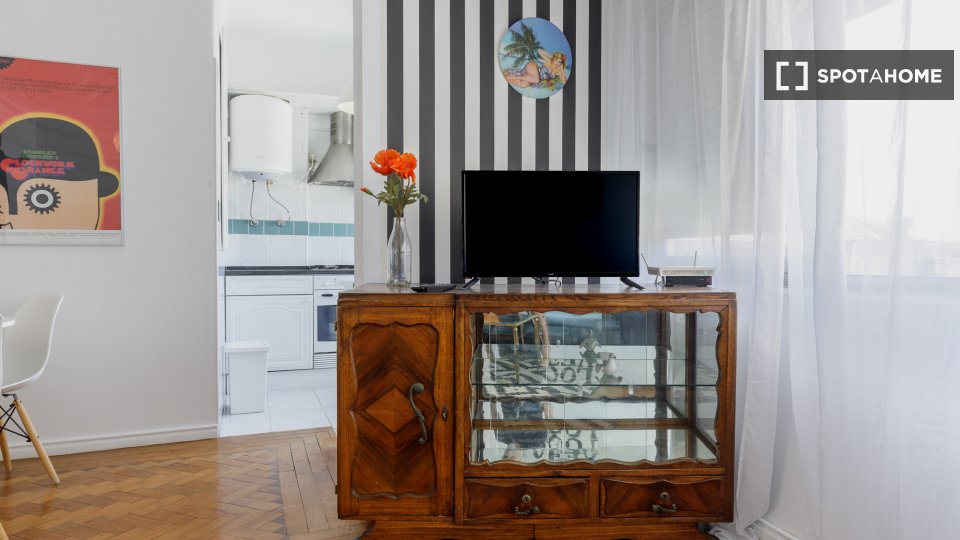 Apartment mono Lisbon, 35m² — photo 12