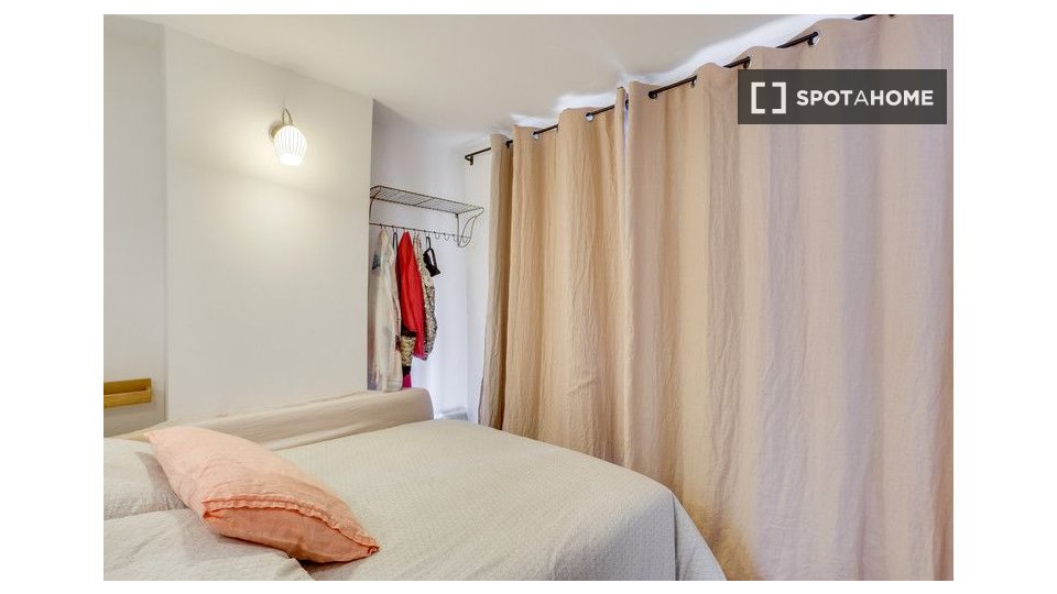 Apartment Paris, 1 bed, 34m² — photo 10